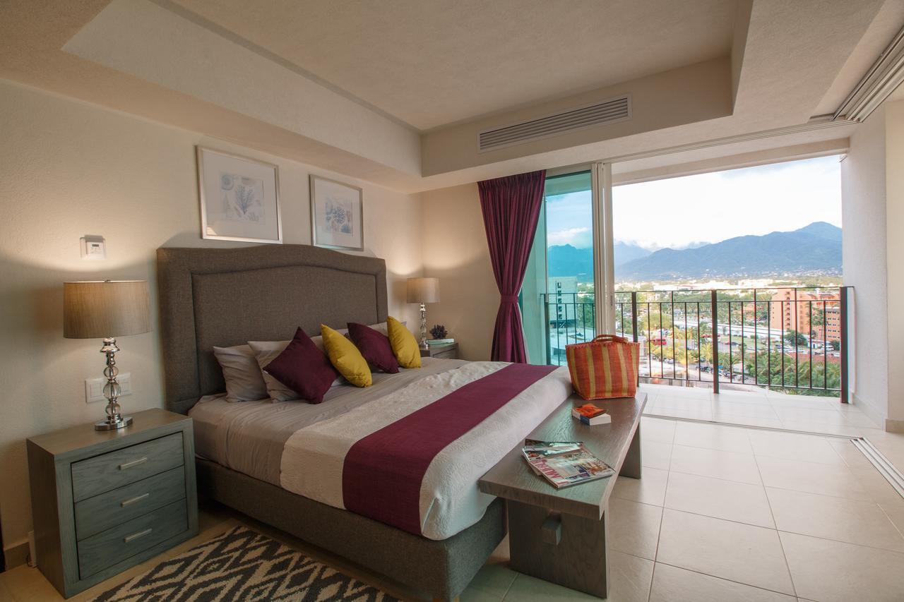 910-3000 Grand Venetian P.V. Apartment ปูแอร์โตบาญาร์ตา ภายนอก รูปภาพ