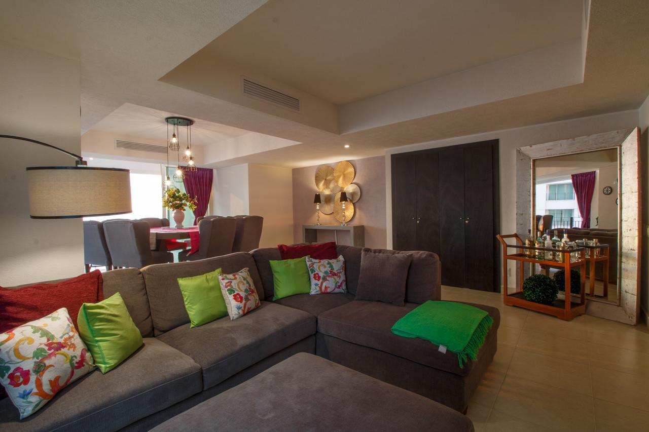 910-3000 Grand Venetian P.V. Apartment ปูแอร์โตบาญาร์ตา ภายนอก รูปภาพ