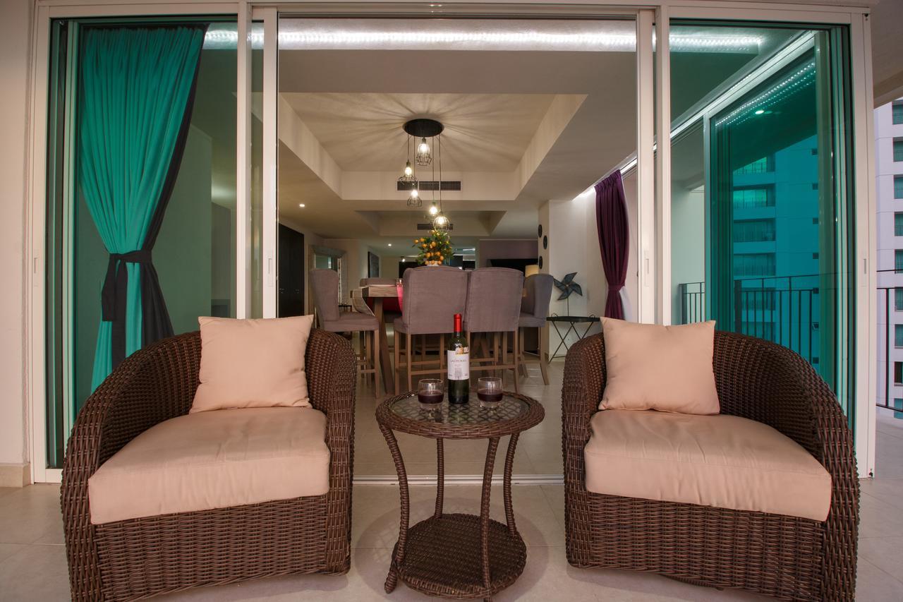 910-3000 Grand Venetian P.V. Apartment ปูแอร์โตบาญาร์ตา ภายนอก รูปภาพ